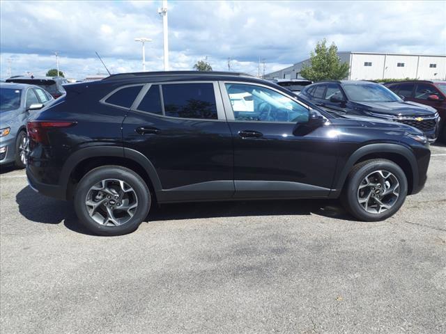 new 2025 Chevrolet Trax car, priced at $25,180