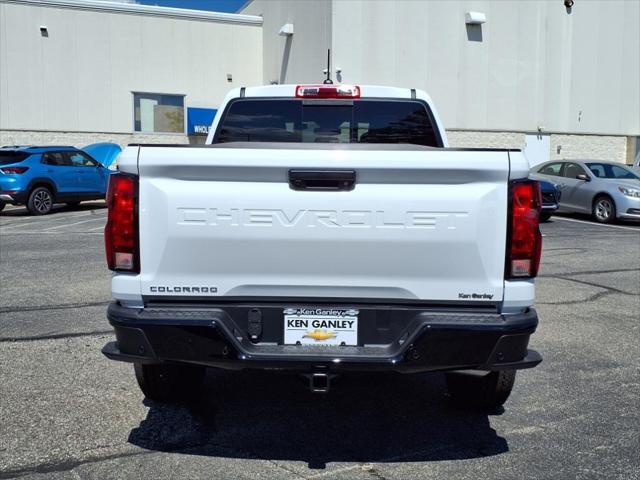 new 2025 Chevrolet Colorado car, priced at $45,445