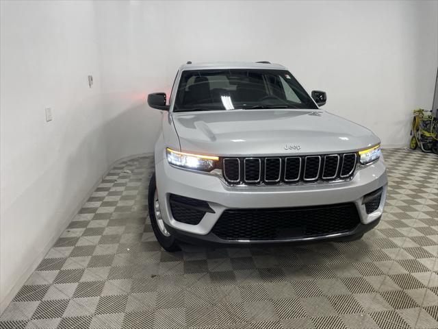 used 2024 Jeep Grand Cherokee car, priced at $30,818