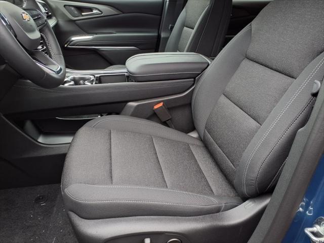 new 2025 Chevrolet Traverse car, priced at $42,545