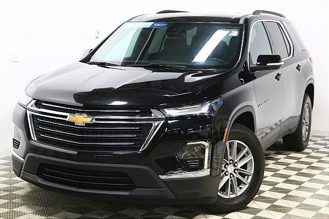 used 2022 Chevrolet Traverse car, priced at $28,896