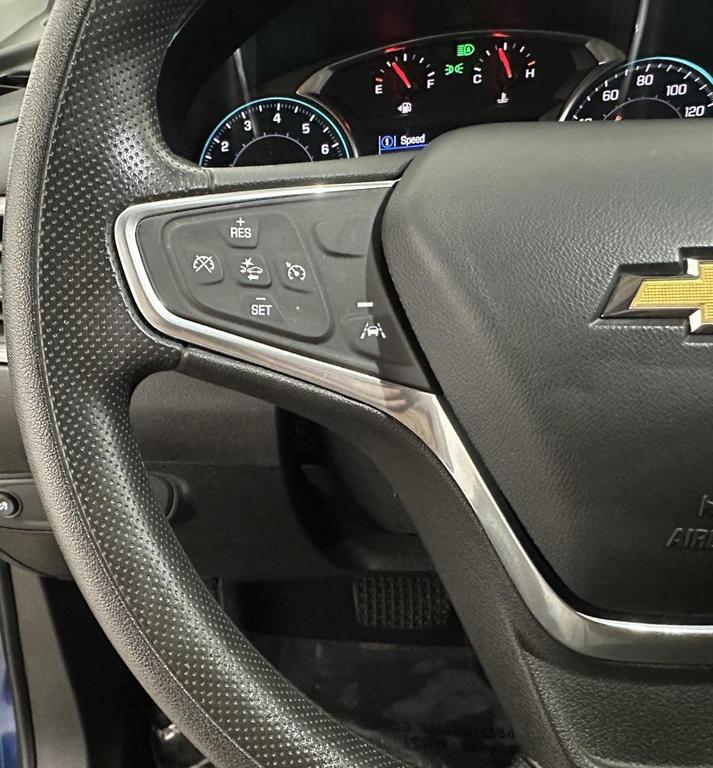 used 2023 Chevrolet Equinox car, priced at $21,992