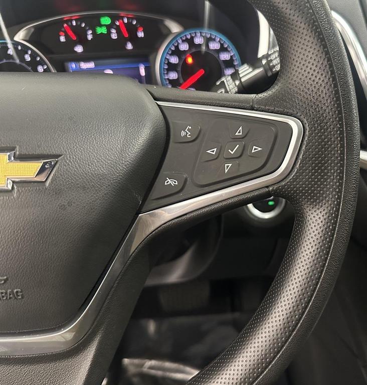 used 2023 Chevrolet Equinox car, priced at $21,992
