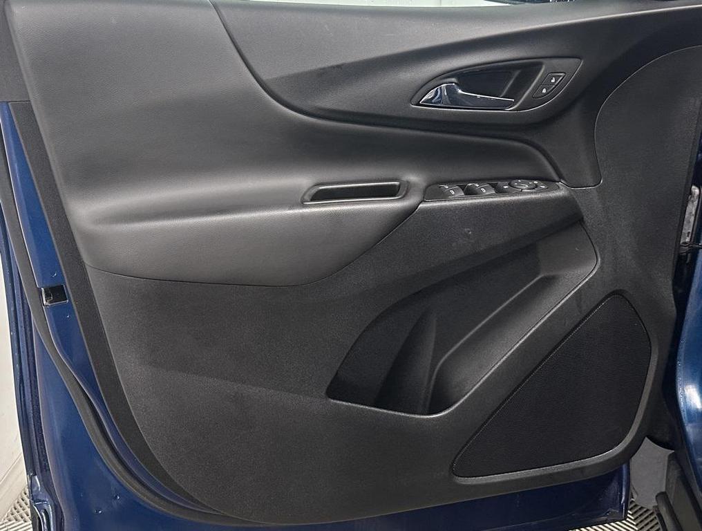 used 2023 Chevrolet Equinox car, priced at $21,992