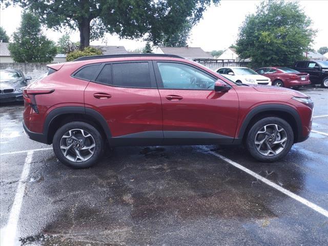 new 2025 Chevrolet Trax car, priced at $25,180