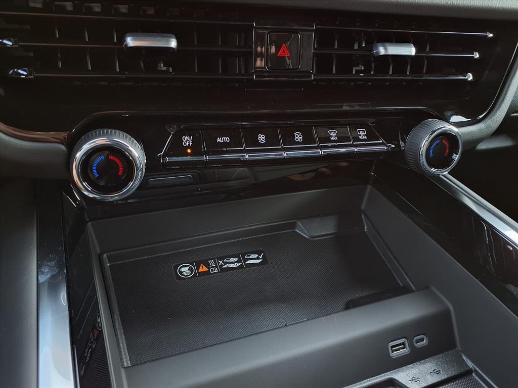 new 2025 Chevrolet Suburban car, priced at $85,090