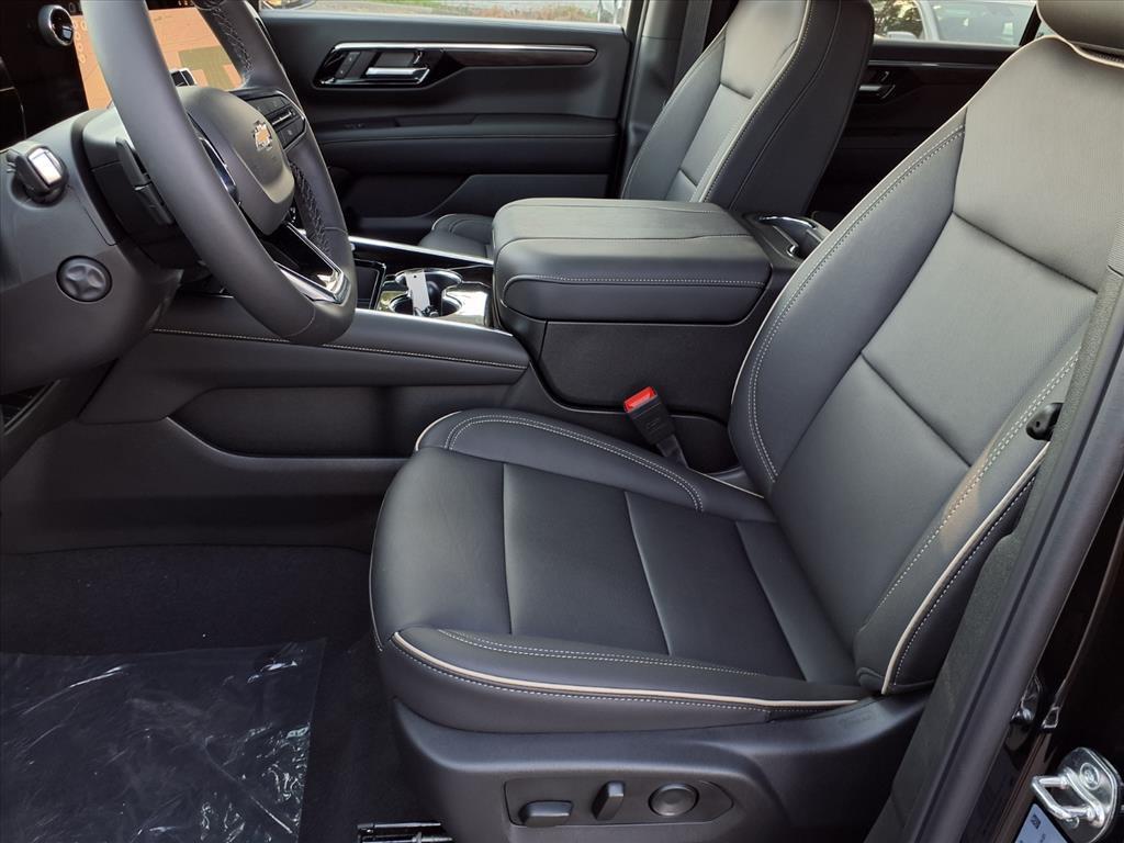 new 2025 Chevrolet Suburban car, priced at $85,090