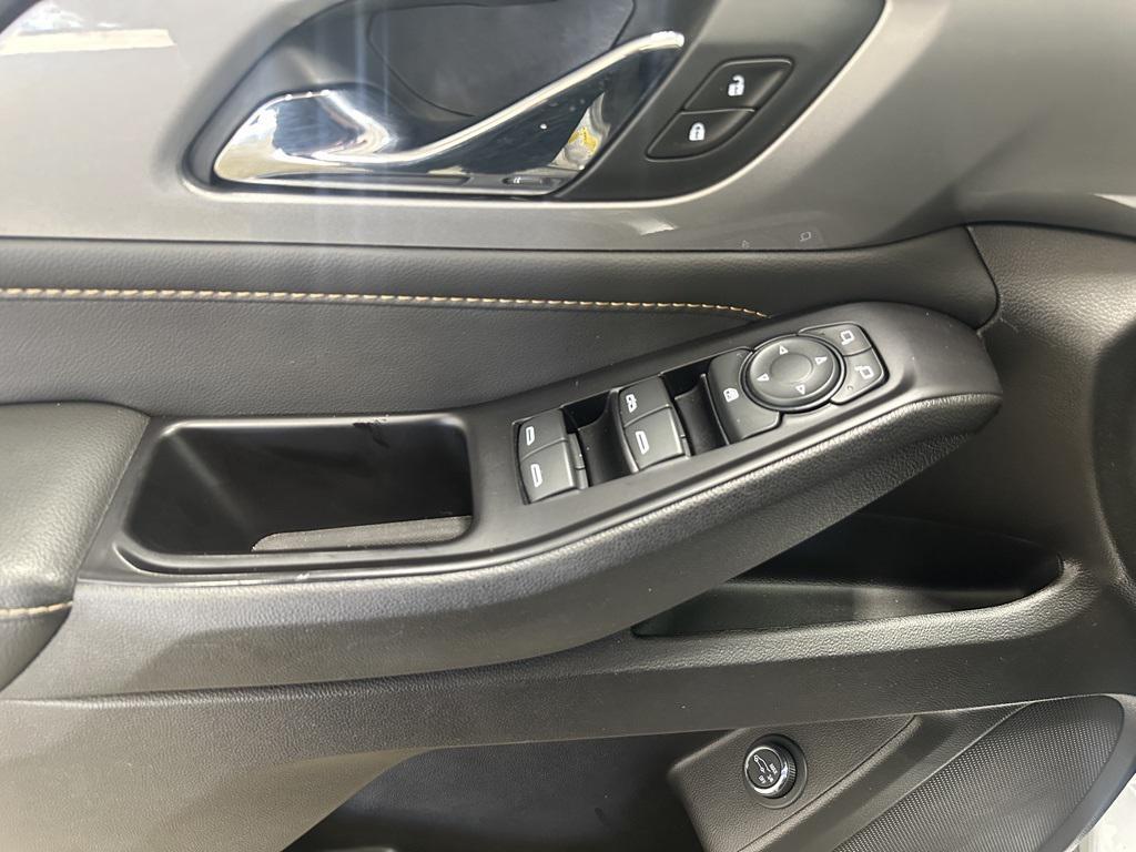 used 2020 Chevrolet Traverse car, priced at $23,993