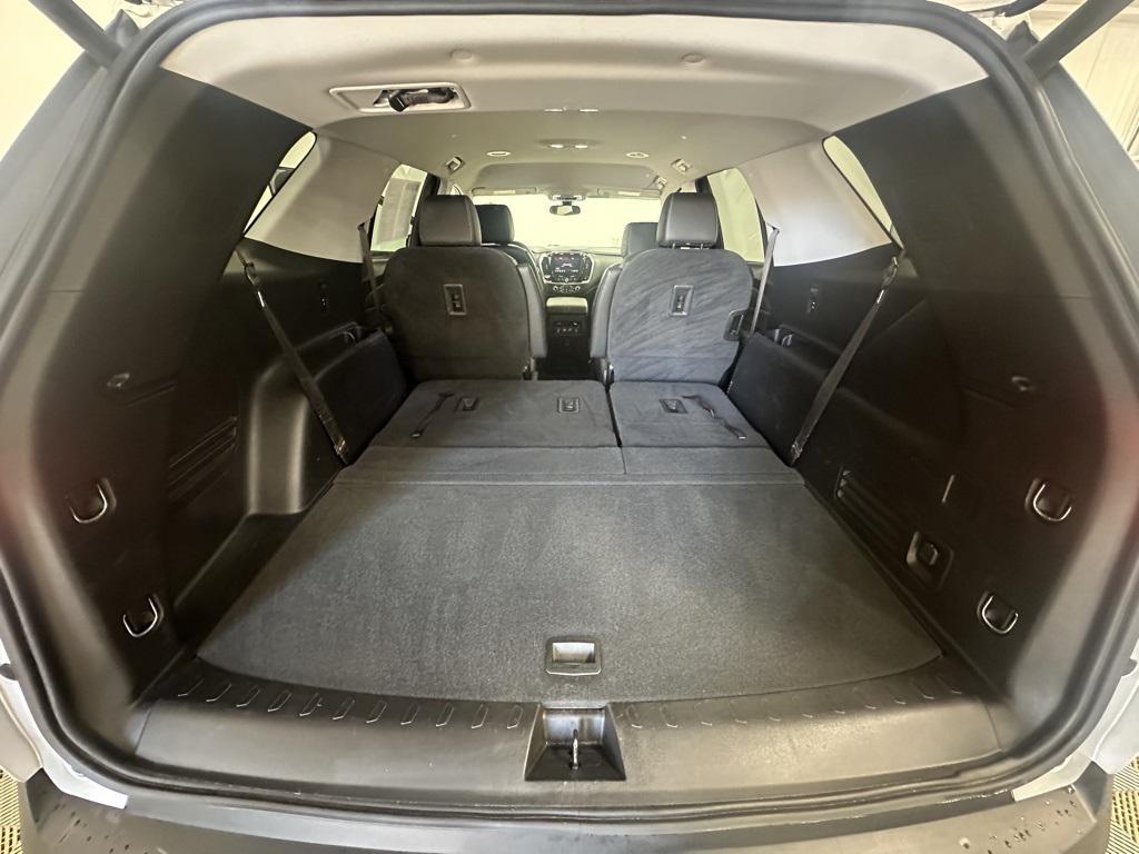 used 2020 Chevrolet Traverse car, priced at $23,993