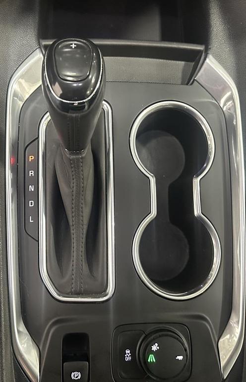 used 2020 Chevrolet Traverse car, priced at $23,993