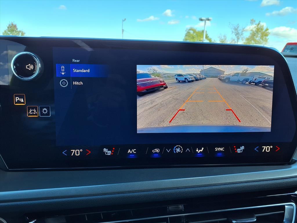 new 2026 Chevrolet Traverse car, priced at $45,572