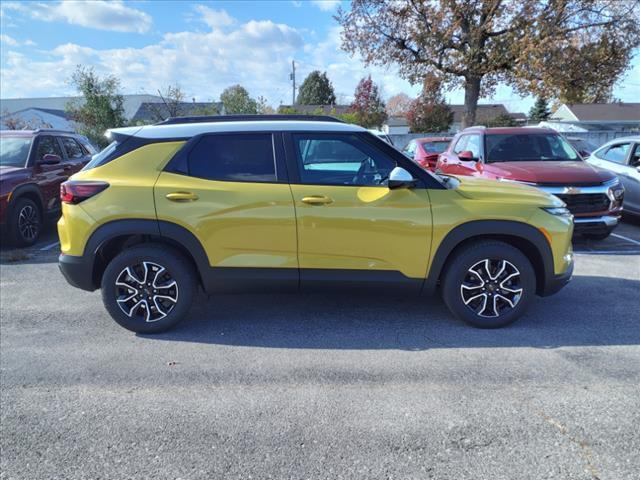 new 2025 Chevrolet TrailBlazer car, priced at $31,175