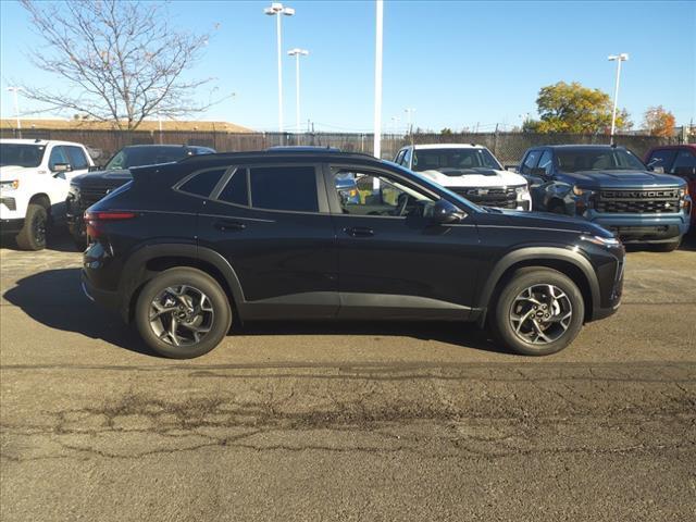 new 2025 Chevrolet Trax car