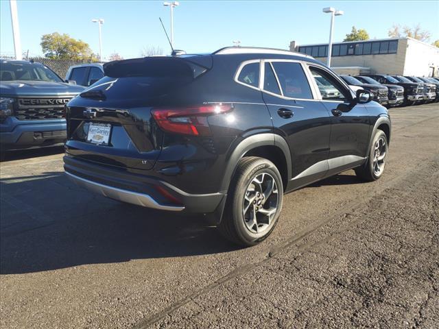 new 2025 Chevrolet Trax car