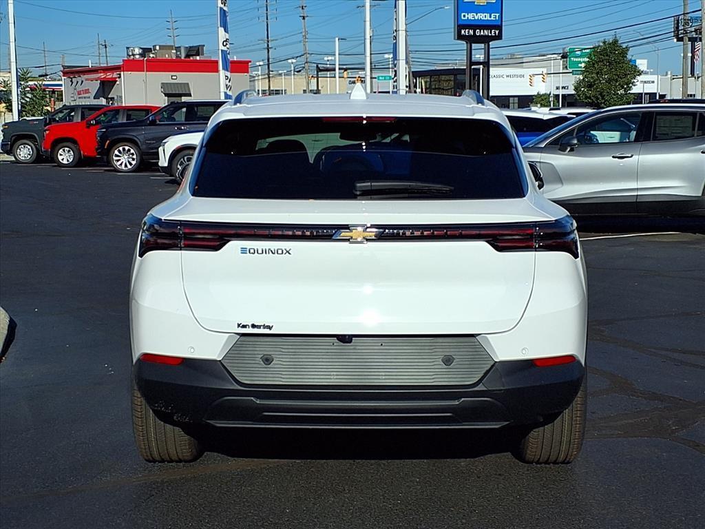 new 2026 Chevrolet Equinox EV car, priced at $36,295