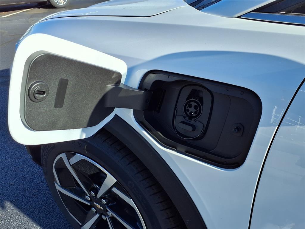 new 2026 Chevrolet Equinox EV car, priced at $36,295