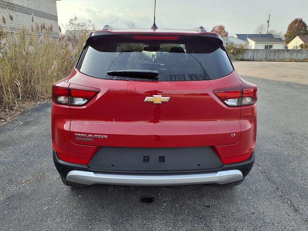 new 2026 Chevrolet TrailBlazer car, priced at $28,928