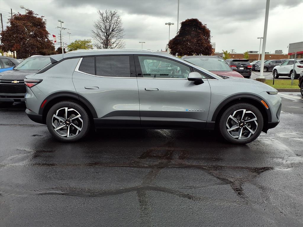 new 2026 Chevrolet Equinox EV car, priced at $36,295