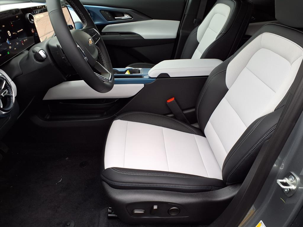 new 2026 Chevrolet Equinox EV car, priced at $36,295