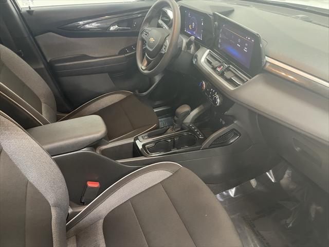 used 2025 Chevrolet TrailBlazer car, priced at $28,434