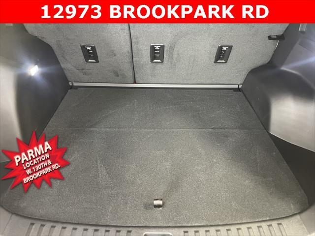 used 2025 Chevrolet Equinox car, priced at $29,464
