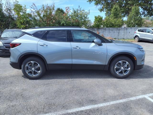 new 2025 Chevrolet Blazer car, priced at $38,670