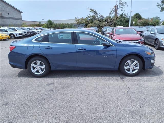 new 2025 Chevrolet Malibu car, priced at $27,670