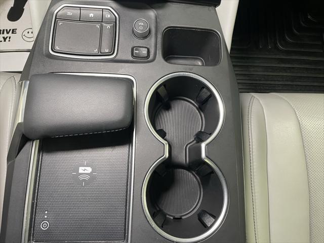 used 2022 Acura MDX car, priced at $38,780