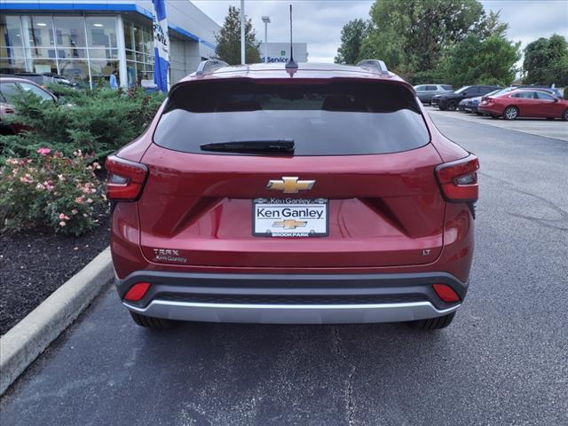 new 2025 Chevrolet Trax car, priced at $26,075