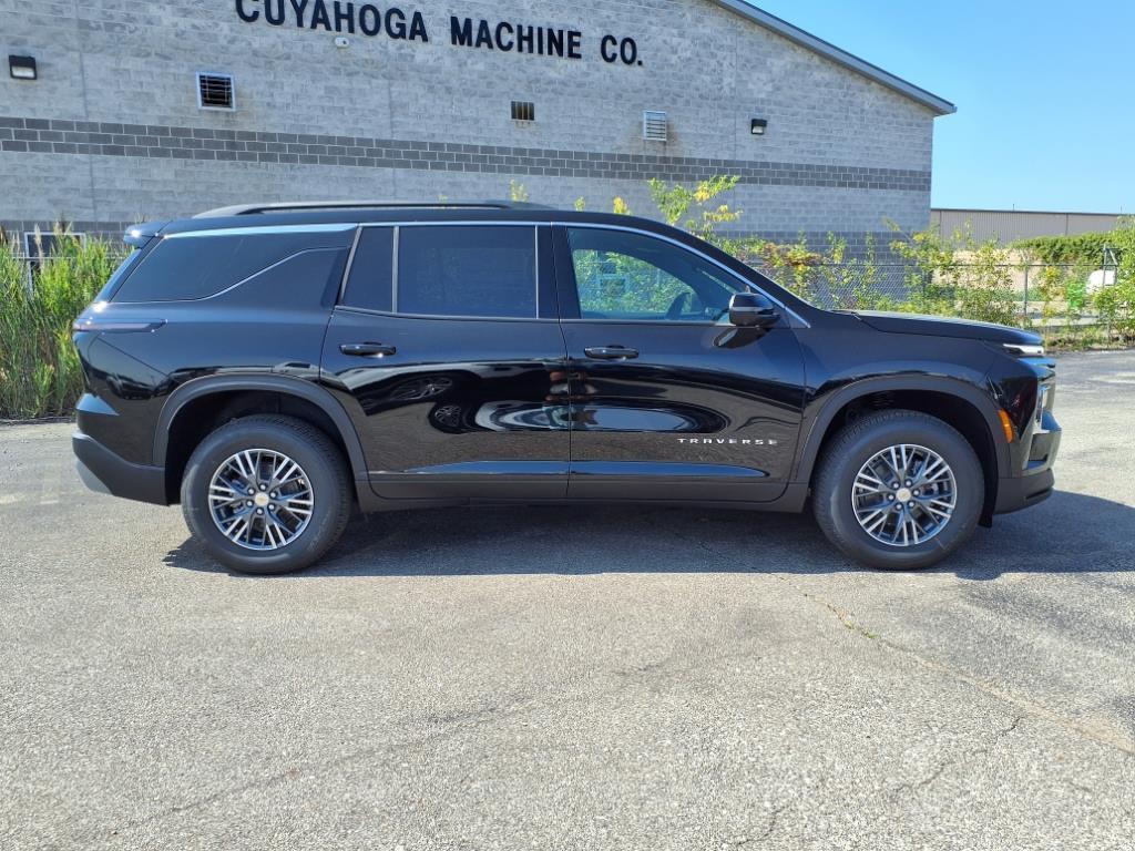 new 2026 Chevrolet Traverse car, priced at $44,345