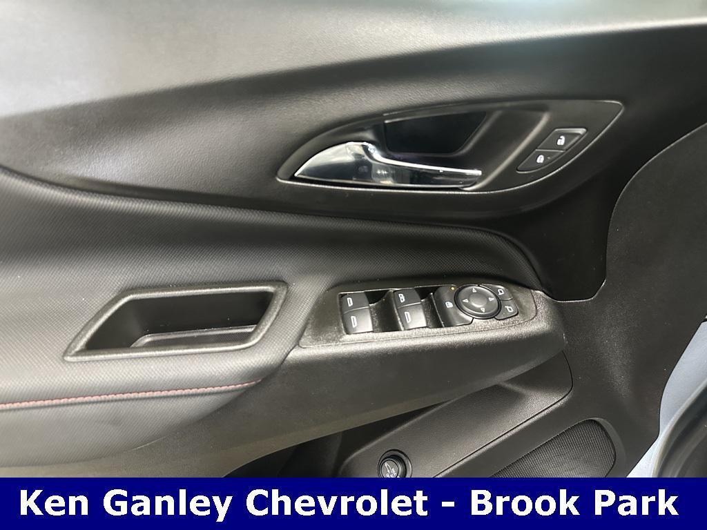 used 2024 Chevrolet Equinox car, priced at $27,986