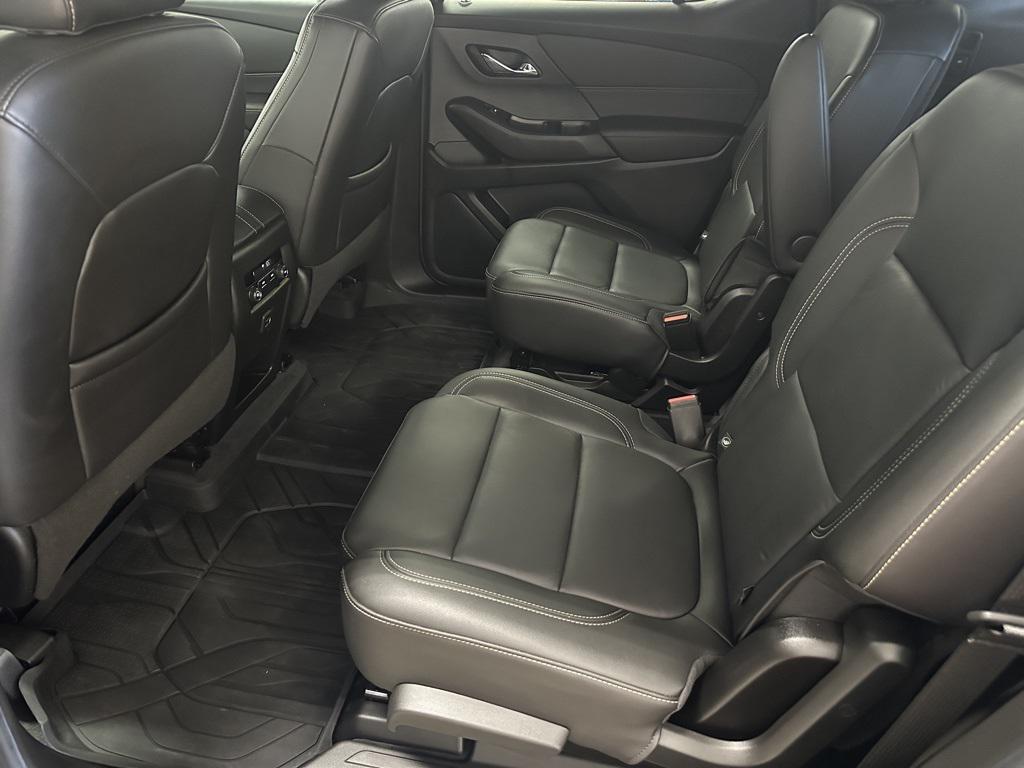 used 2022 Chevrolet Traverse car, priced at $28,852