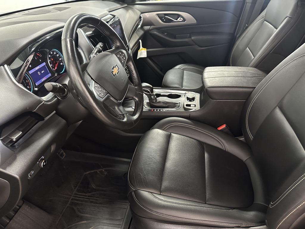 used 2022 Chevrolet Traverse car, priced at $28,852