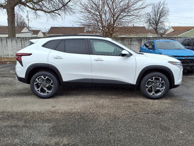 new 2025 Chevrolet Trax car, priced at $26,075