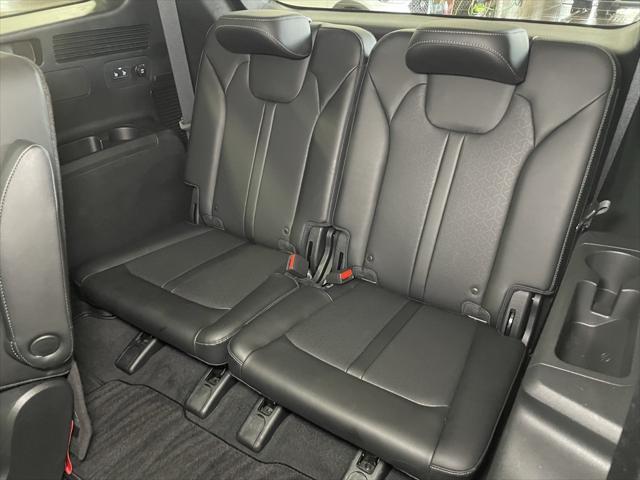 used 2023 Kia Sorento car, priced at $33,996
