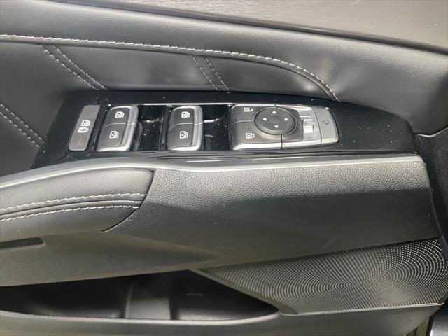 used 2023 Kia Sorento car, priced at $33,996