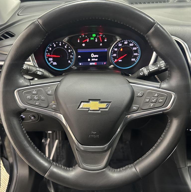 used 2022 Chevrolet Equinox car, priced at $24,492