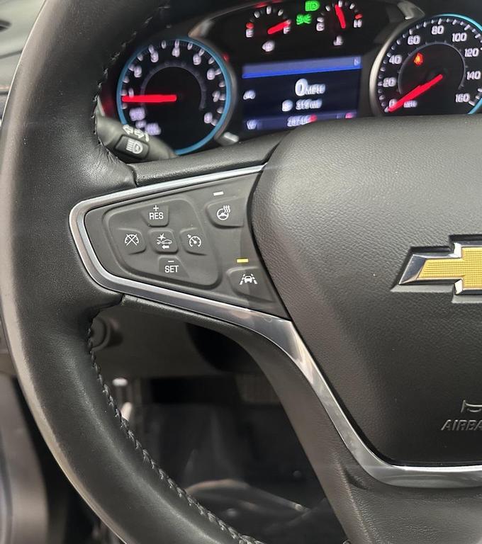 used 2022 Chevrolet Equinox car, priced at $24,492