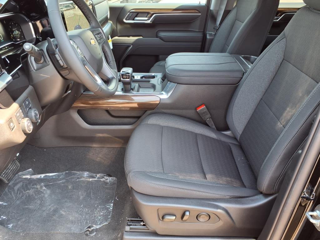 new 2025 Chevrolet Silverado 1500 car, priced at $59,290
