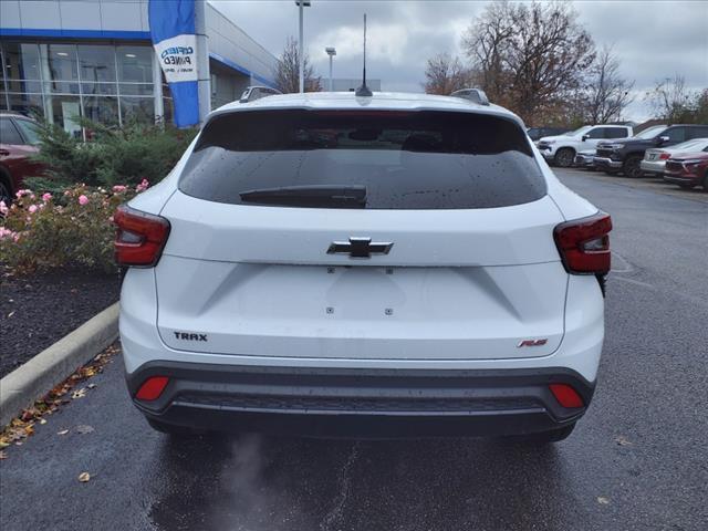 new 2025 Chevrolet Trax car, priced at $26,190