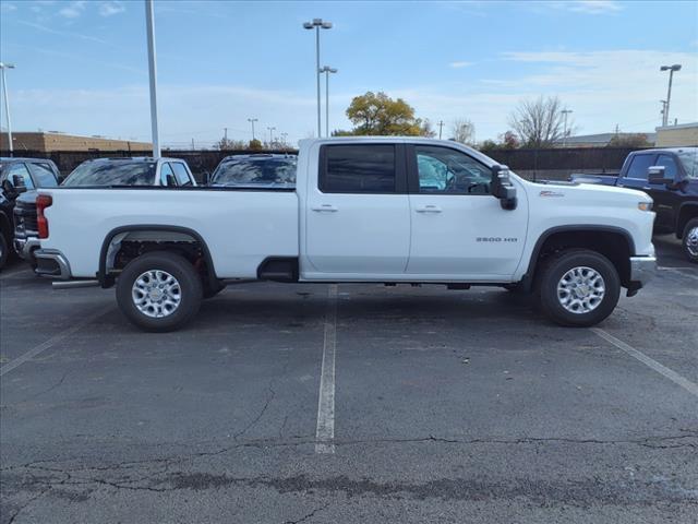 new 2025 Chevrolet Silverado 3500 car, priced at $75,235