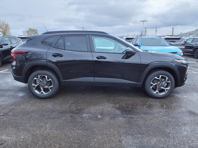 new 2025 Chevrolet Trax car, priced at $25,180