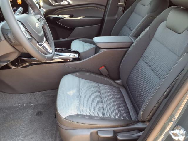 new 2025 Chevrolet Trax car, priced at $25,750