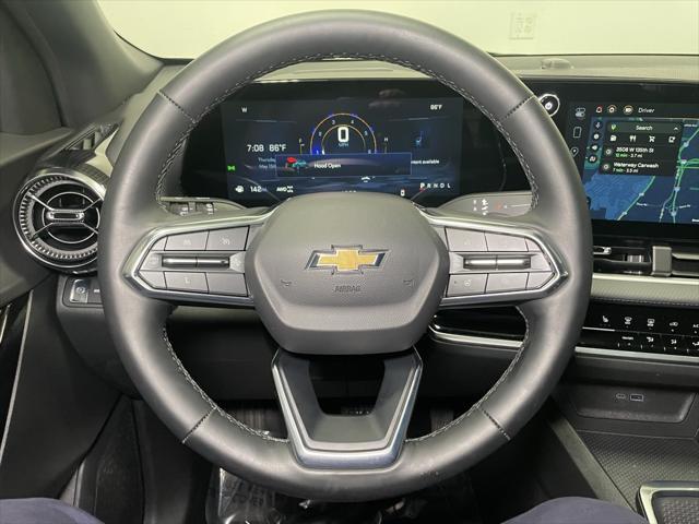 used 2025 Chevrolet Equinox car, priced at $31,476