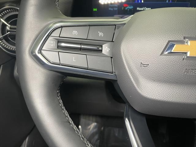 used 2025 Chevrolet Equinox car, priced at $31,476