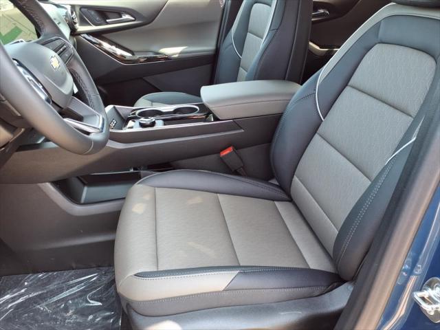 new 2026 Chevrolet Equinox car, priced at $32,045