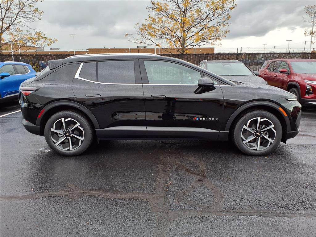 new 2026 Chevrolet Equinox EV car, priced at $36,295