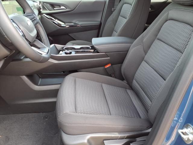 new 2026 Chevrolet Equinox car, priced at $30,290