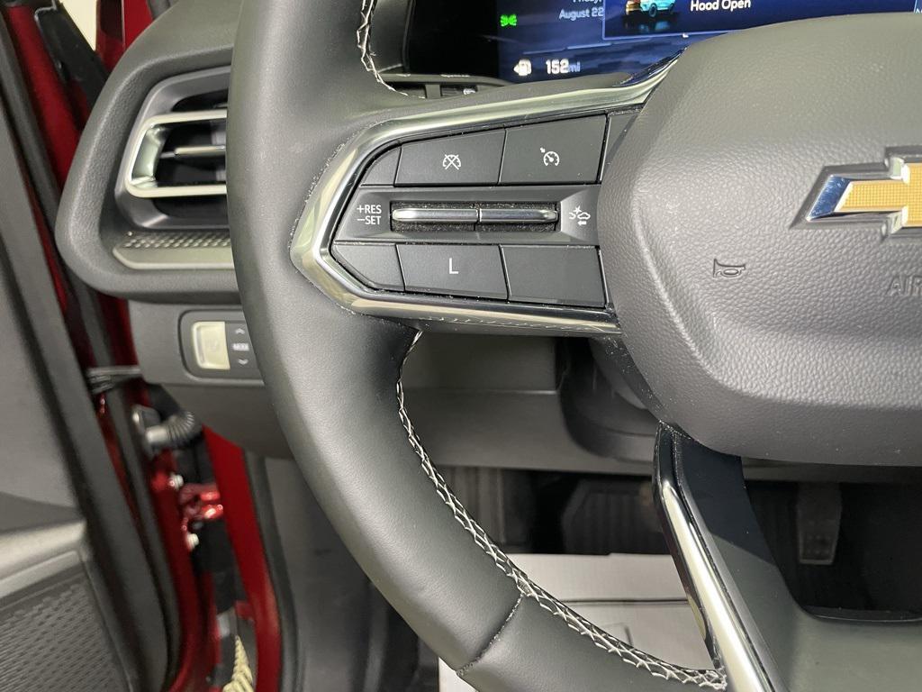 used 2024 Chevrolet Traverse car, priced at $36,498