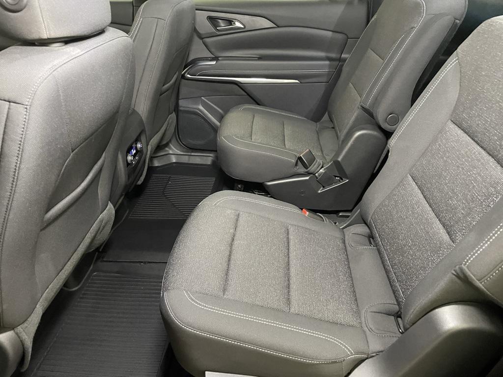 used 2024 Chevrolet Traverse car, priced at $36,498